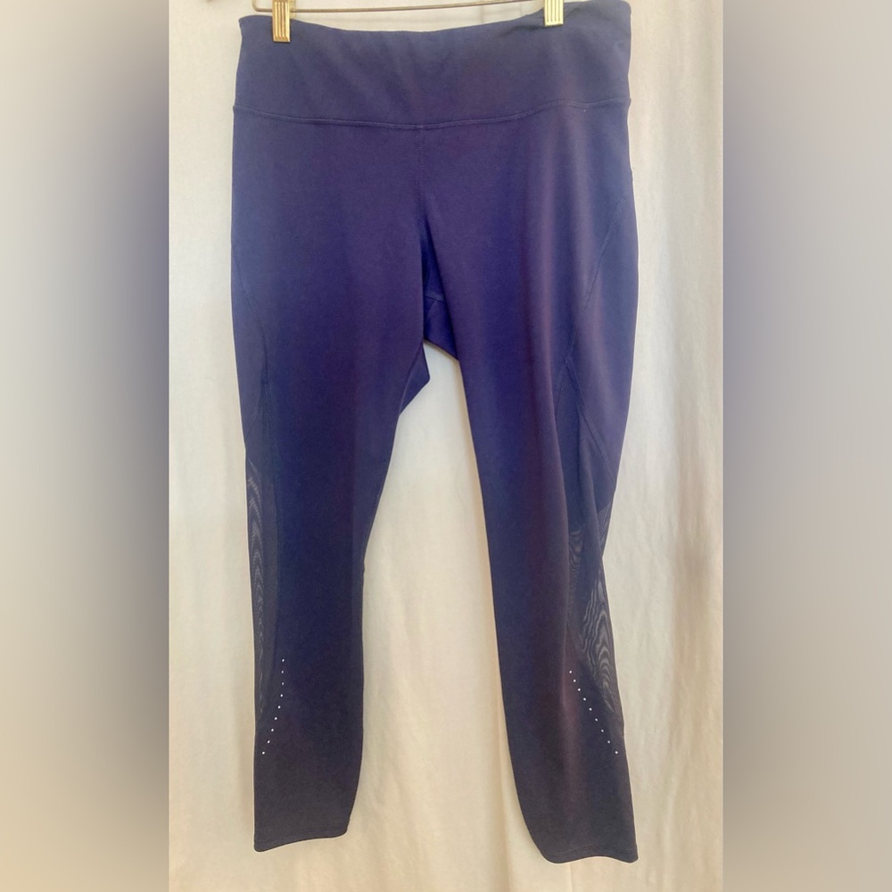 Old Navy Active Go-Dry Leggings in Dark Blue Mesh Legs Size L